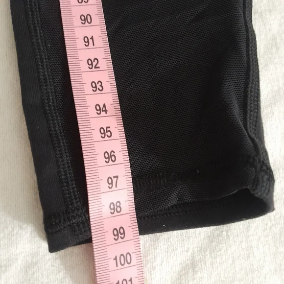 Lululemon Athletica Jet Black Yoga Pants - Picture 7 of 8